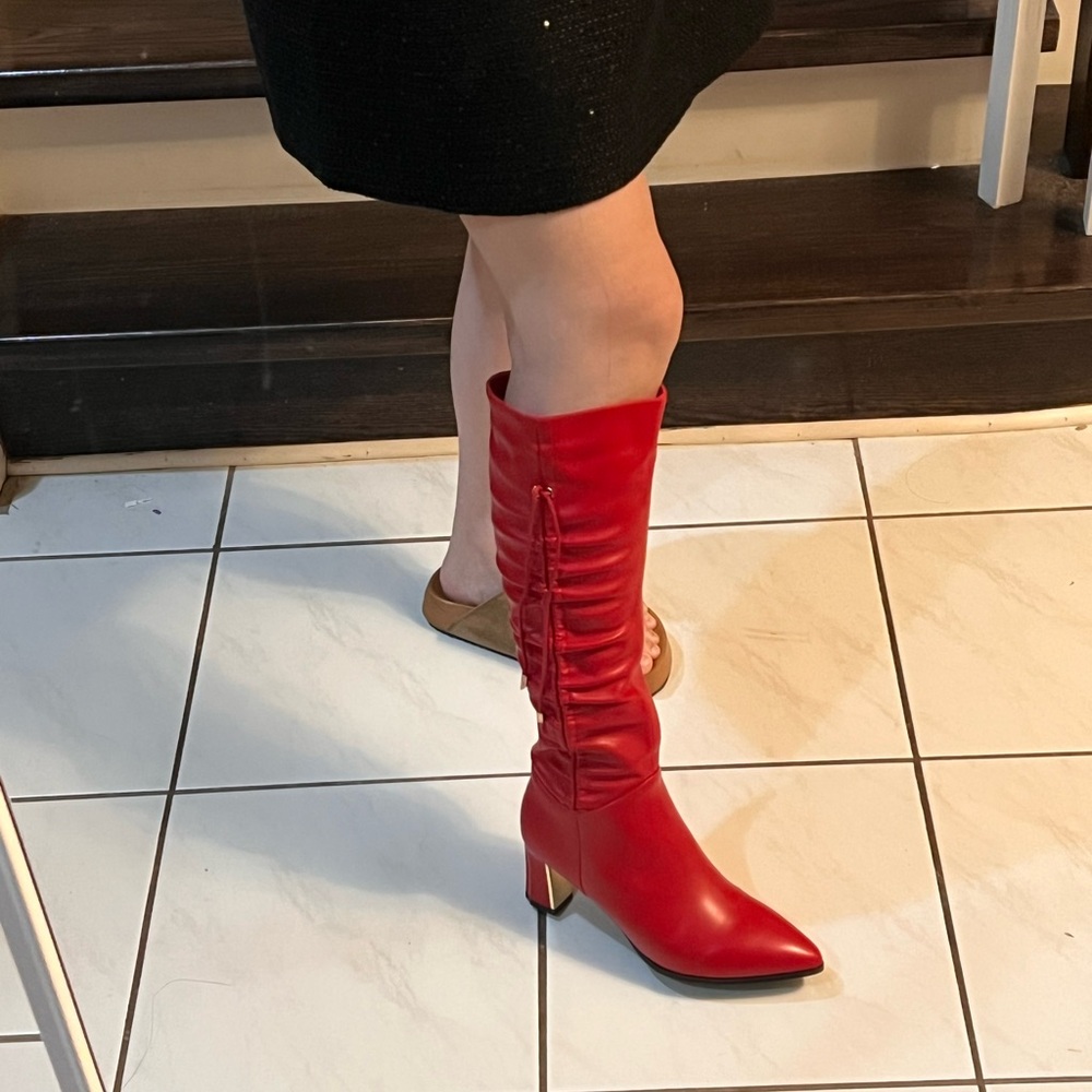 Elegant Red Knee-High Women's Boots - Picture 10 of 11